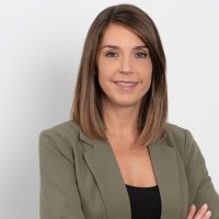 Nina Mischek