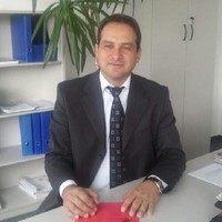 Metin Akpinar