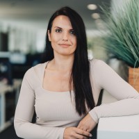 Julia Bernhardt