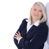 Claudia Rentmeister