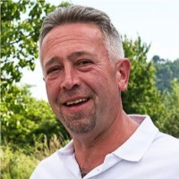 Bernhard HEISS