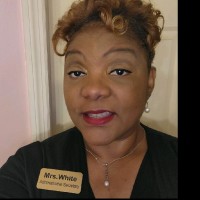Arlinda White