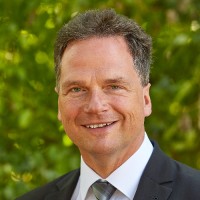 Dr. Michael Meyer
