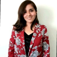 Gina Yuriko Escalante Flores