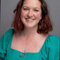 Gwen Bennett, Cmp