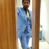 Dr Nipun Galhotra