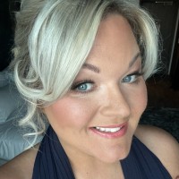 Kelly Lindsay