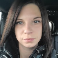 Stephanie Bron