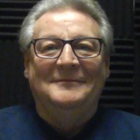 Derek Ellis ( Amug 🦕)