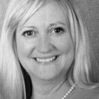 Deborah Heil
