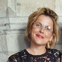 Simone Brocker