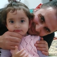 AYHAN ÜNLÜ