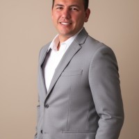 Julio César Calambrogio .