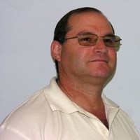 Arie Raz