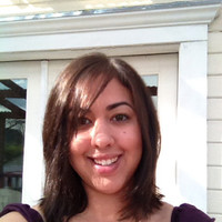 Nadia Benyahich, Phr