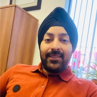 Micky (Navneet) Bhalla, Mba