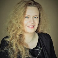 Stefanie H.