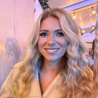 Chloe Noble
