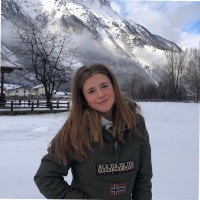 Tess Crijns