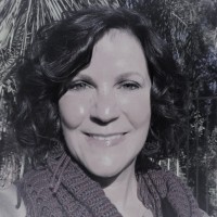 Deborah Cave