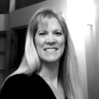 Leslie Vance