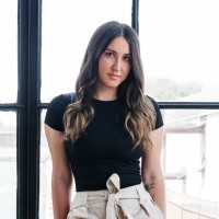 Michelle Nicole B