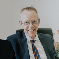 Dr. Carsten Buß