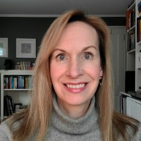 Christine Button
