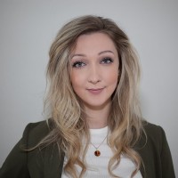 Stefanie Au