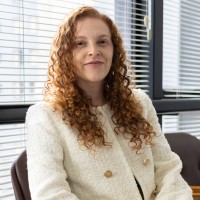 Aline da Costa Lourenço