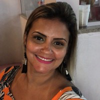Priscila Holanda