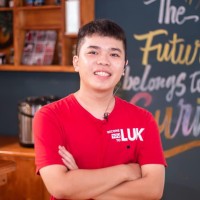 Luân Trịnh Huỳnh
