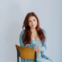 Tessa Flores Reininger