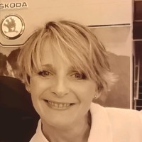 Stéphanie BARR