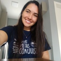Camila Azeredo Souza