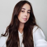 Yasmin Barros