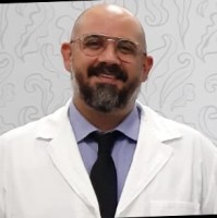 Roberto Oliva