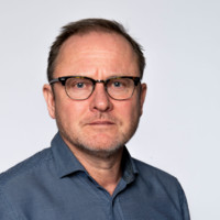 Nils Höglander