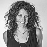 Julie Banville, CRHA