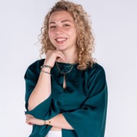 Eva Poussier
