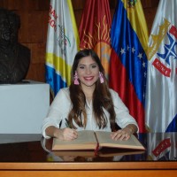 Maria Elena Riquezes