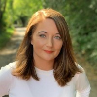 Laura Jones