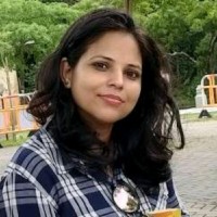 Dr. Meenu Adhana