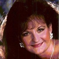 Terrie Dean