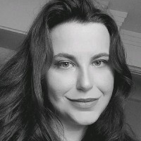 Michelle M. Abrão Tamoni
