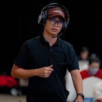 Max Nâu