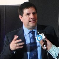 Leonardo J G.