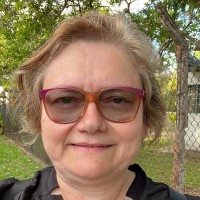 Maria Julia Azevedo Gouveia