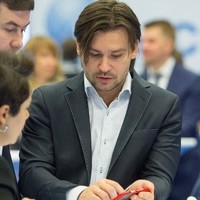 Александр Леднев