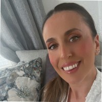 Karen Hakim